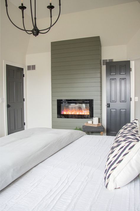 Two Way Fireplace Bedroom, Bedroom Electric Fireplace Master, Bedroom Fireplace Remodel, Electric Fireplace Over Bed, Electric Fireplace Ideas Small Space, Small Bedroom With Electric Fireplace, Build Fireplace In Bedroom, Small Fireplace Bedroom, Small Bedroom With Fireplace Ideas