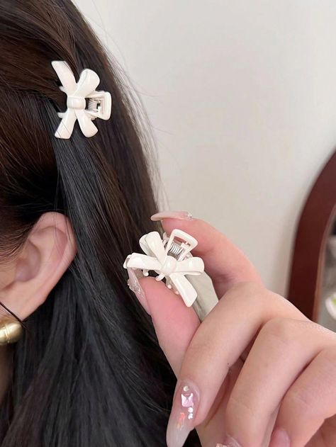 Beige  Collar  Iron Alloy  Small Hair Claw Embellished   Women Accessories Small Clips In Hair, Claw Clip Design, Small Clip Hairstyles, Jeweled Hair Accessories, Small Hair Clip, Jeweled Hair, Small Hair Claw, Dream Products, Hair Tie Accessories