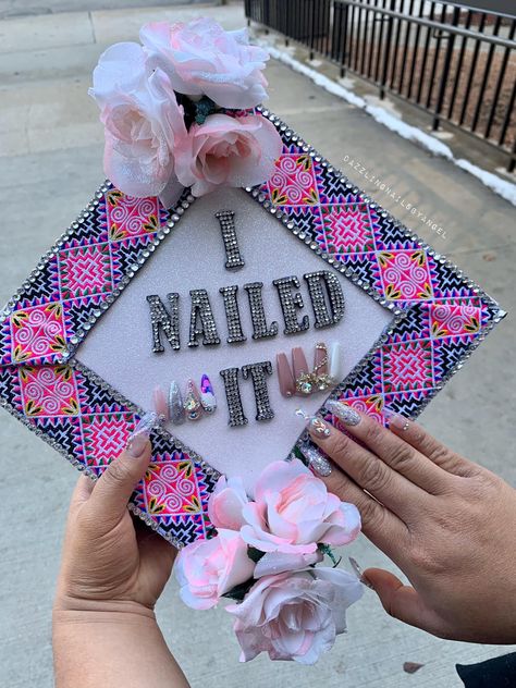 Nail Tech Graduation Party, Nail Tech Graduation, Cosmetology Graduation, High School Graduation Pictures, Creative Photoshoots, Nail School, Graduation Pic Ideas, Graduation Cap Decoration Diy, Custom Graduation Caps