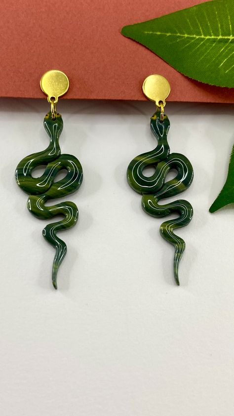 Clay Snake Earrings Clay Snake Earrings, Clay Snake, Snake Earrings, Clay Creations, Shop Handmade, Handmade Polymer Clay, Handmade Shop, Polymer Clay Earrings, Clay Earrings