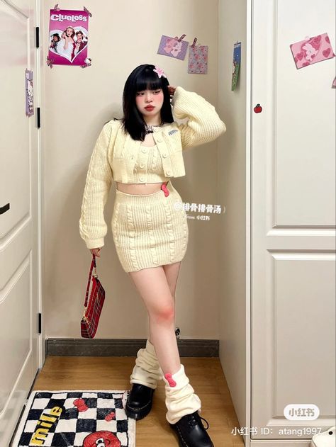 Douyin Plus Size, K Fashion Plus Size, Mid Size Coquette, Plus Size Korean Outfits, Dollcore Outfits, Chubby Girl Outfits, Plus Size Kawaii, Cute Shopping, Fashion Kawaii