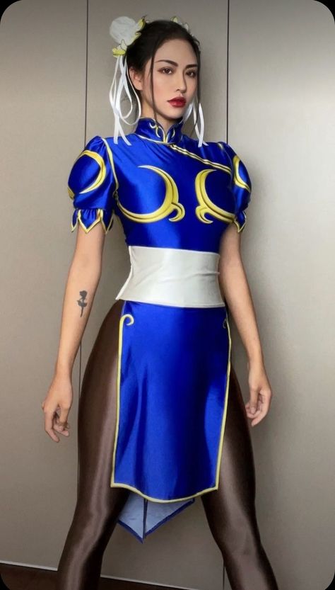 Street Fighter Costumes, Chun Li Costume, Chun Li Cosplay, Supergirl Costume, Clothes Skirt, Character Cosplay, Couples Halloween Outfits, Chun Li, Cute Cosplay