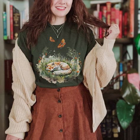 Forestcore Shirt Cottagecore Shirt Cute Fox Shirt Forestcore - Etsy New Zealand Boho Tshirts, Cottagecore Shirt, Cottagecore Outfits, Bohemian Mode, Estilo Hippie, Look Retro, Cottagecore Fashion, Mode Boho, Granola Girl