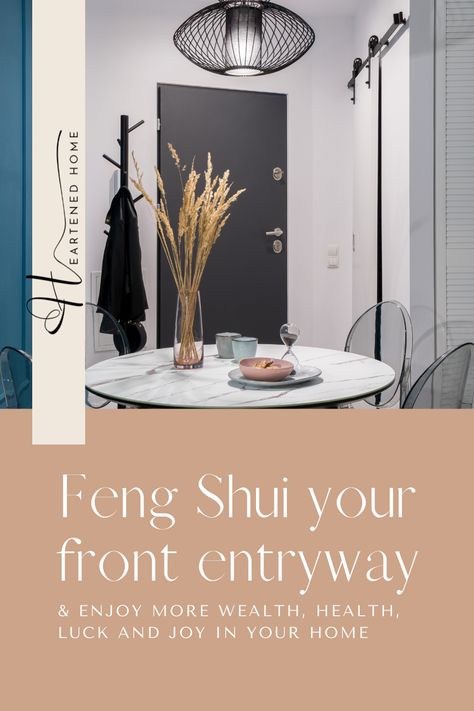 Welcome to the world of Feng Shui! Your front entryway is the first impression of your home and the key to unlocking the positive energy within. By using the ancient Chinese art of Feng Shui, you can create harmony and balance in your entryway and invite abundance and good health into your home. Follow these simple tips and ideas to ensure that your front entryway will bring joy, peace, and prosperity to your life. Feng Shui Entryway Ideas, Feng Shui Entrance, Feng Shui Entryway, Small Foyer Ideas, Entrance Ideas Entryway, Hall Ways Ideas, Feng Shui Interior, Front Entrance Decor, Feng Shui Garden