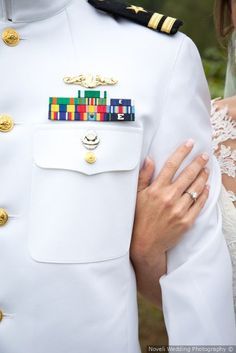 Military wedding couple photography ideas {Noveli Wedding Photography}  Military wedding couple photography ideas {Noveli Wedding Photography} Navy Couple, Pilot Wedding, Wedding Couple Photography, Jet Fighter Pilot, Merchant Navy, Military Wedding, Wedding Photography Bride, Rustic Fall Wedding, Beautiful Wedding Photography