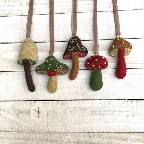 Christmas Ornament Kit DIY, Makes 5 Mini Mushrooms Gold Accents, Felt Embroidery Sewing Pattern - Etsy Diy Mushroom Christmas Ornaments, Easy Felt Ornaments Diy, Homemade Fabric Ornaments, Mushroom Felt Ornament, Felt Mushroom Ornament, Felt Embroidery Ornaments, Felt Mushroom Pattern, Felt Christmas Ornaments Diy, Krampus Party