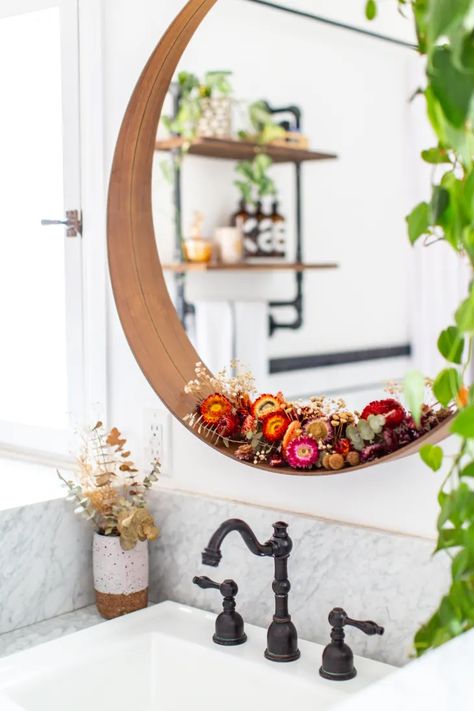 Here's an Easy, Cheap Way to Display Dried Flowers in a Bathroom | Apartment Therapy Urban Outfitters Rug, Urban Outfitters Curtains, Picture Molding, Ikea Mirror, West Home, Apartment Vibes, California Modern, Spanish Style Home, Mount Washington