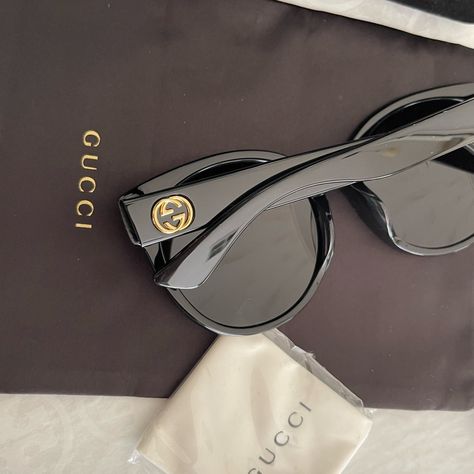 New Gucci Sunglasses Gg0035san 001 56020-145 L Sunglasses Women Luxury, Gucci Glasses Sunglasses, Gucci Sunglasses Women, Iconic Sunglasses, Rebelde Way, Fav Products, Sunglasses Cat Eye, Gucci Glasses, Stylish Glasses