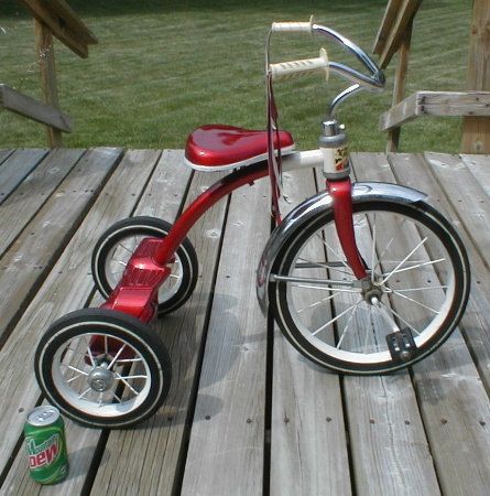 boy toys 80's | vintage Red Ranger TRICYCLE large size ride by jizcollectiblesjfh, $ ... Scooters Vespa, Sepeda Retro, Red Tricycle, Old School Toys, Red Ranger, Vintage Classics, Pedal Cars, Vintage Memory, Vintage Things