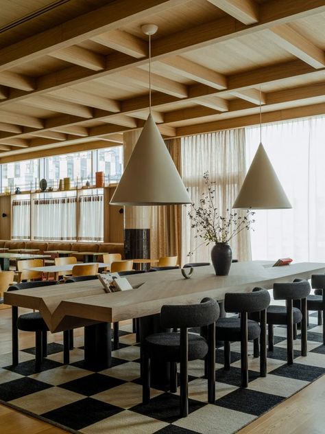 60s Interior, Architecture Restaurant, Communal Table, Mid Century Architecture, Interior Renovation, Hotel Interiors, Basement Bar, Design Hotel, Tom Dixon