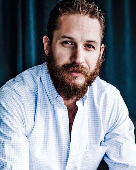 Good morning  #tomhardy #hardigans  #hardyfamily #follow #maleactors… Motor Story, Tom Hardy Beard, Cinema Lover, Tom Hardy Photos, Hardy Boys, Thomas Hardy, Tommy Boy, Christopher Nolan, Tom Hardy