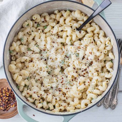 Pasta With Ricotta, Lemon Ricotta Pasta, Pan Seared Chicken Thighs, Spinach Artichoke Pasta, Artichoke Pasta, Asparagus Pasta, Ricotta Pasta, Parmesan Sauce, Lemon Ricotta