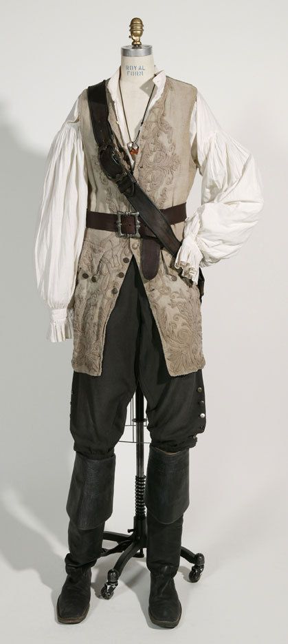 Male Witch Costume, Male Pirate, Pirate Clothing, Fae Costume, Pirate Character, Medieval Outfit, Caribbean Outfits, Outfits Male, Fair Outfit