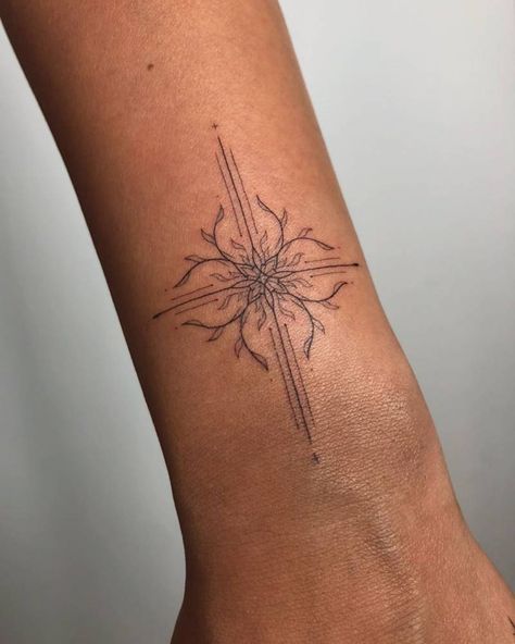 Classy Tattoos, Discreet Tattoos, Dainty Tattoos, Subtle Tattoos, Elegant Tattoos, Spiritual Meaning, Dope Tattoos, Simplistic Tattoos, Fine Line Tattoos