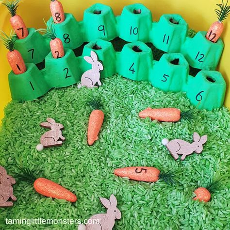 Easter Sensory Bin, Sensory Bin For Toddlers, Easter Sensory, Toddler Sensory Bins, Easter Crafts For Toddlers, Sensory Activities Toddlers, Easter Preschool, Nursery Activities, Sensory Activity