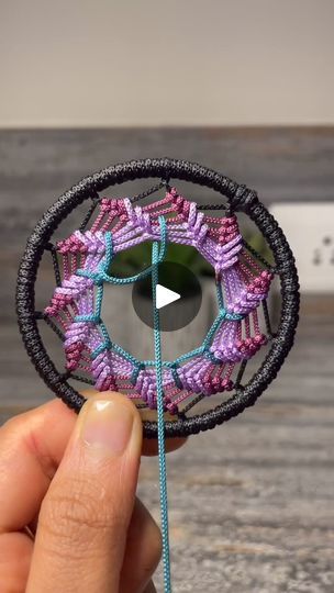 Textile / art & design and knitting | 🎥colourcoffin | Facebook Circle Weaving, Seed Bead Jewelry Tutorials, Macrame Circle, Circular Weaving, Beachy Stuff, Dorset Buttons, Diy Boho, Thread & Yarn, Fibre Art