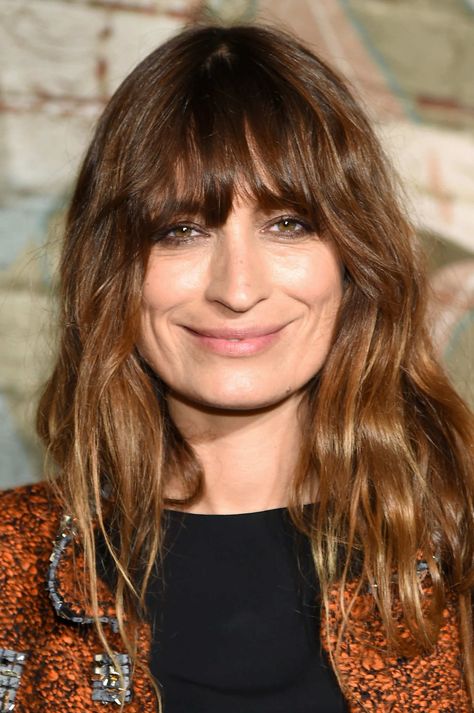 Earlier this year, Lancôme announced a mysterious beauty collaboration with Chanel muse and seemingly ideal Parisian Caroline de Maigret. (She's such an ideal Parisian that she even wrote a tongue-in-cheek book with three other writers called How to Be Parisian.) But don't call her perfect — the Cut sat down with de Maigret, who was insistent that being perfect is a French cliché. How To Cut Fringe, Wedding Beauty Routine, French Beauty Routine, Minimalist Beauty Routine, Korean Beauty Routine, Beauty Routine Checklist, Beauty Hacks Skincare, Daily Beauty Routine, French Beauty