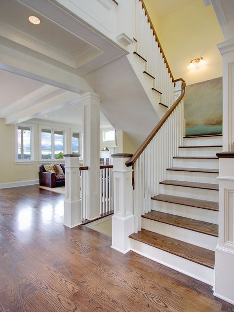 Open Basement Stairs, U Shaped Stairs, U Shaped Staircase, Open Stairs, Traditional Staircase, Houses Interior, Staircase Remodel, Open Staircase, Wood Staircase