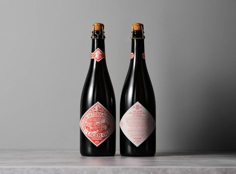 Falcon on Packaging of the World - Creative Package Design Gallery Beer Packaging, Dirty Martini, Beer Label, Creative Packaging Design, Beer Brewing, Packaging Design Inspiration, Wine Label, Champagne Bottle, Design Agency