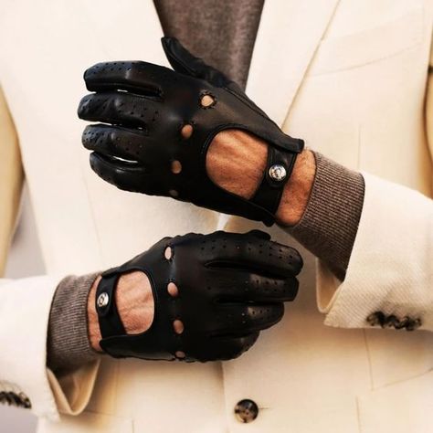 Very good quality. Fits perfectly Wedding Tailcoat, Leather Gloves Outfit, Leather Gloves Men, Driving Gloves Men, Gloves Outfit, Biker Gloves, Leather Driving Gloves, Hand Gloves, Black Leather Gloves