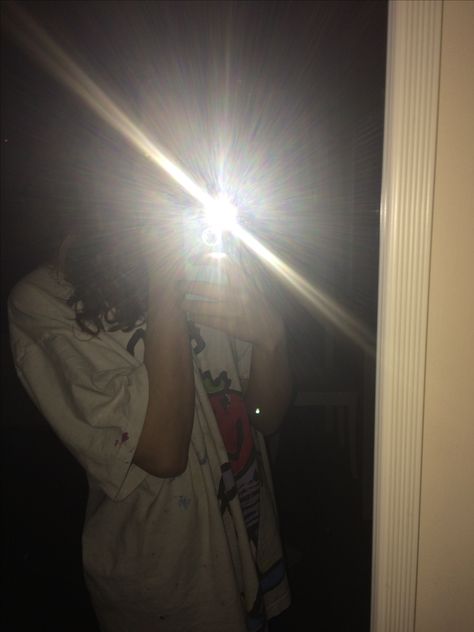 Grunge,indie,boho,mirror,reflection,flash A Mirror, Flash, Mirror Selfie, Sun, Mirror