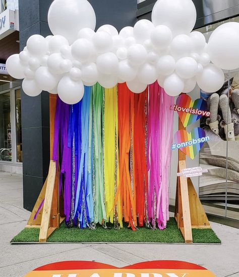 Lgbtq Party Ideas, Pride Photobooth Ideas, Pride Party Decorations Decorating Ideas, Pride Decorations Party, Pride Photo Backdrop, Pride Decorations Outdoor, Pride Centerpieces, Pride Celebration Ideas, Pride Party Decorations Diy