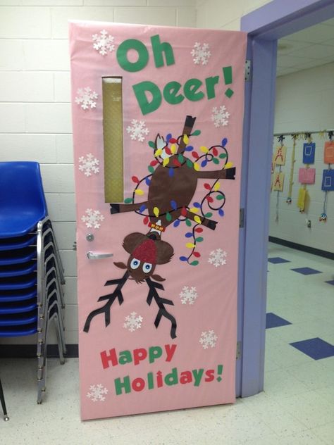 “Oh Deer! Happy Holidays!” Classroom door Holiday Classroom Doors, Winter Classroom Door, Classroom Door Decorating, Door Decorations Classroom Christmas, Decoration Creche, Holiday Door Decorations, Christmas Door Decorating Contest, Christmas Classroom Door, Winter Door Decorations