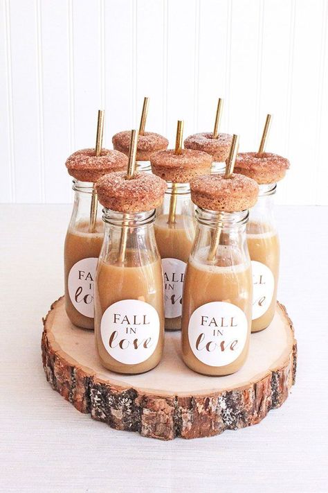 Fall Wedding Desserts, Wedding Souvenirs For Guests, Diy Fall Wedding, Fall Wedding Favors, Homemade Wedding Favors, Honey Wedding Favors, Creative Wedding Favors, Fall Wedding Diy, Inexpensive Wedding Favors