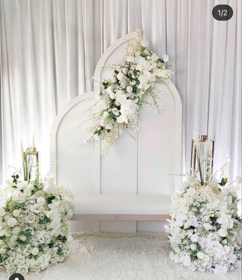 Mini Pelamin Tunang Simple, Pelamin Tunang Minimalist, Decor Lamaran Simple Di Rumah, Pelamin Tunang Simple Klasik, Pelamin Minimalist Rumah, Mini Pelamin Nikah, Engagement Dais, Pelamin Tunang Simple, Tunang Pelamin