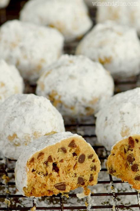 Peanut Butter Chocolate Chip Snowball Cookies Chocolate Chip Snowball Cookies, Fancy Bread, Chocolate Snowballs, Snowballs Recipe, Snowball Cookie Recipe, Snowball Cookies, Holiday Cookie Recipes, Peanut Butter Chips, Peanut Butter Chocolate Chip