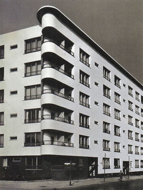 Streamline Moderne Architecture, Hans Scharoun, Berlin Architecture, Le Corbusier Architecture, Villa Savoye, Bauhaus Architecture, German Architecture, Brutalism Architecture, Streamline Moderne