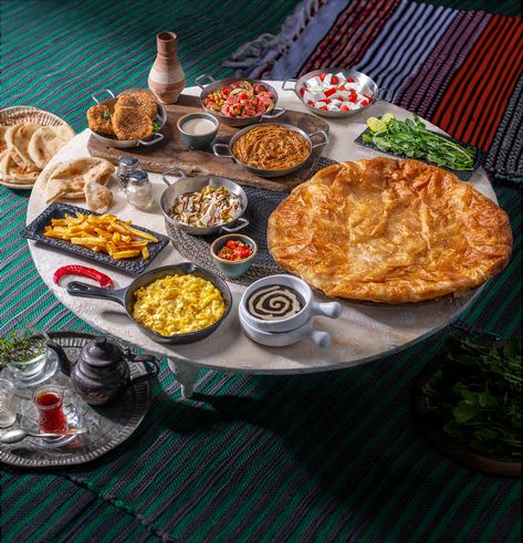 Food Waste Campaign, Egyptian Breakfast, Western Breakfast, Breakfast Around The World, Breakfast Table Setting, Breakfast Photography, Breakfast Platter, Egyptian Food, Food Challenge