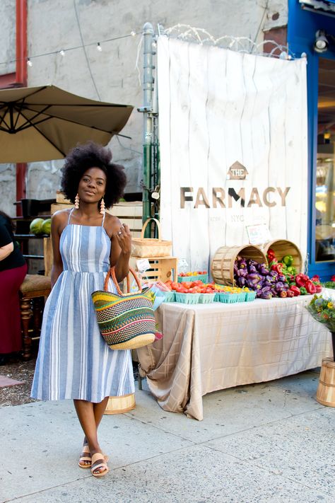 Summer Farmers Market, Farmers Market Outfit, Market Outfit, Instagram New Post, Summer To Do List, The Farmer, Afro Hairstyles, Vacation Outfits, Holiday Fashion