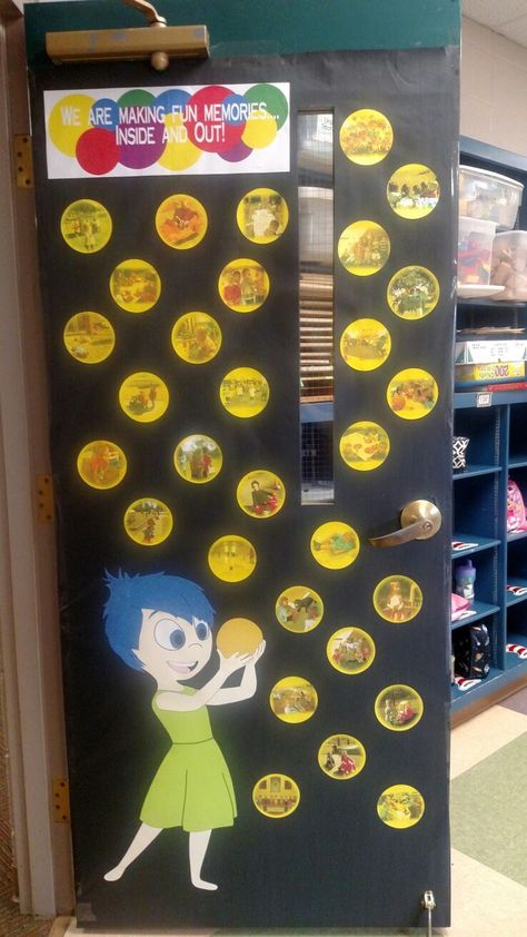 Preschool Door, Disney Themed Classroom, School Door Decorations, Disney Classroom, School Doors, Teacher Doors, School Displays, Classroom Organisation, Door Decorations Classroom