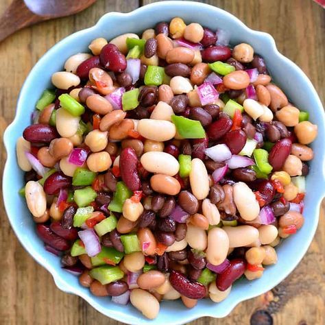 This 5 Bean Salad is a delicious twist on a classic! It combines five different types of beans with bell peppers, pimentos, and red onion in a delicious side dish that's perfect for picnics or potlucks. Best of all, it comes together in just 10 minutes! Best Bean Salad Recipe, Dublin Pea Salad, 4 Bean Salad Recipe, 5 Bean Salad Recipe, Best Bean Salad, Corn Bean Salad, Bean Salad Recipes Healthy, 5 Bean Salad, Bean Salad Recipes Easy