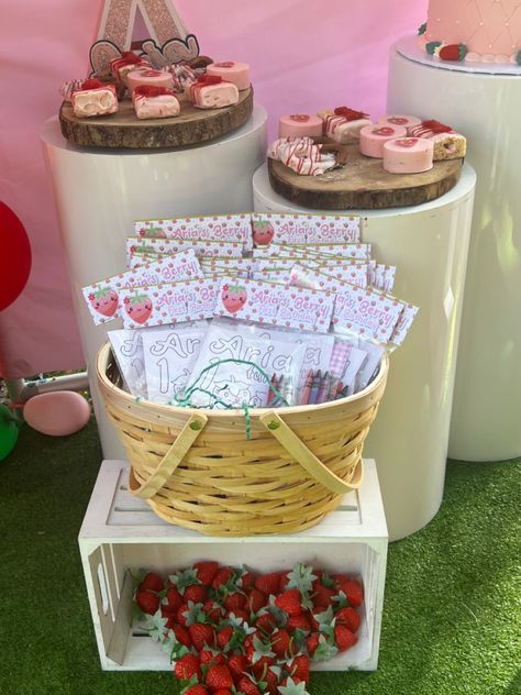 Coloring book for first birthday 
Berry first bday Strawberry Patch Party Ideas, Berry First Centerpieces, Strawberry Party Centerpiece, Berry Decorations, Candy Table Decorations, Berry Birthday, Sweet Baby Shower Ideas, First Birthday Party Favor, Strawberry Box