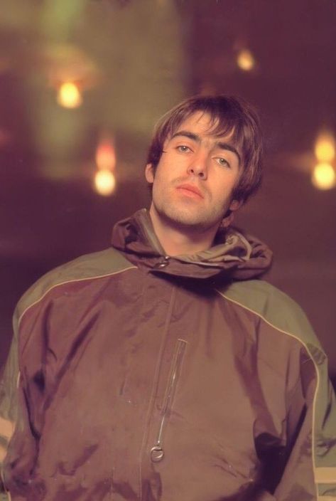 Hes So Beautiful, Liam Gallagher Oasis, Liam Gallagher, So Beautiful, Oasis, Log In, Log, Twitter, Green