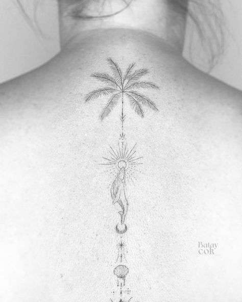 Fine Line Sea Inspired Back Tattoo Sea Inspired Spine Tattoo, Sea Back Tattoo Women, Ocean Spinal Tattoo, Dolphin Spine Tattoos, Back Tattoo Women Spine Ocean, Sea Life Spine Tattoo, Shell Spine Tattoo, Whale Spine Tattoo, Spine Ocean Tattoo