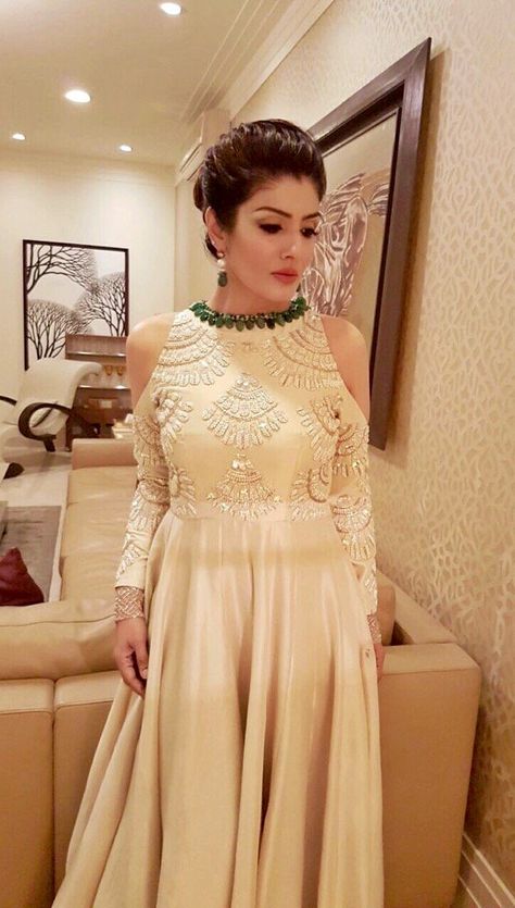 Halter neck Anarkali . Halter Neck Kurti, Indian Dress Up, Raveena Tandon, Girls Ball Gown, Celeb Fashion, Neck Designs For Suits, Kurti Designs Latest, Manish Malhotra, Indian Gowns