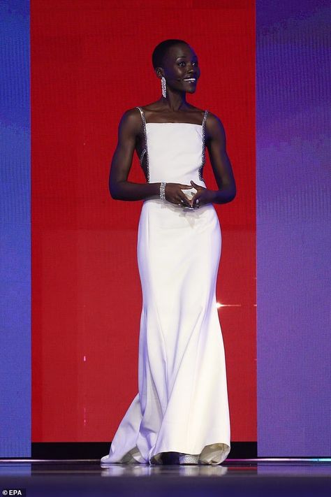 Lupita Nyong’o Lupita Nyong'o White Dress, Lupita Nyong'o Vampire, Lupita Nyong'o Fashion, Lupita Nyong'o Aesthetic, Ingenue Archetype, Aisha Aesthetic, Berlin Film Festival, Lupita Nyong, Lupita Nyongo