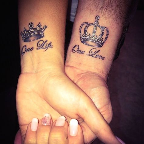 Tattoo couple #tattooideas #tattoos #matchingbestfriendtattoos Gangsta Couple Matching Tattoos, Black Couple Tattoos Matching, Matching Couple Tattoos Black People, Best Friend Tattoos Black People, Matching Tattoos Black Couples, Black Couple Matching Tattoos, Black Couple Tattoos, Matching Tattoos Black People, One Life Tattoo