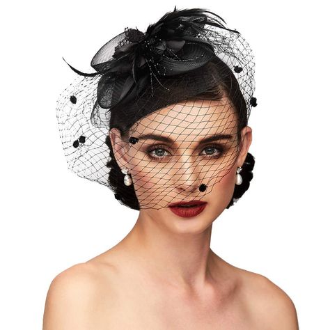 Derby Wedding, Foto Glamour, Horse Wedding, Derby Hats Fascinators, Wedding Party Accessories, Feather Hair Clips, Horse Race, Tea Party Hats, Fascinator Headband