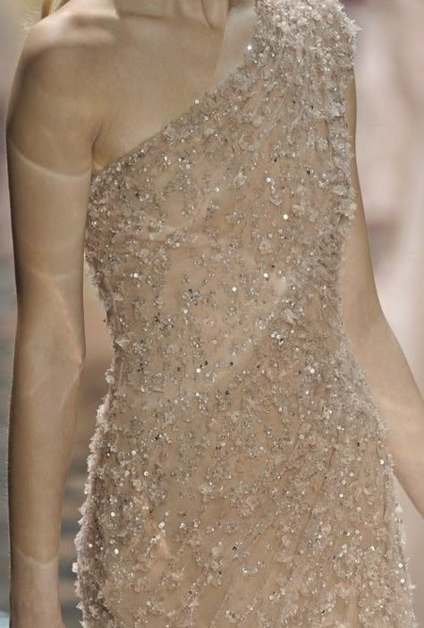 Elie Saab Spring, Fashion Couture, Couture Details, Maxi Robes, Beautiful Clothes, Couture Gowns, Glam Dresses, Ely, Elie Saab