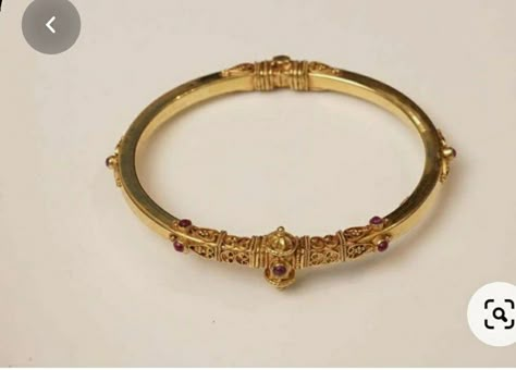 Coorgi Bangle Designs, Coorgi Bangle, Single Kada Designs Gold For Women, Kada Designs Gold For Women, Single Gold Bangle Designs, Kada Designs Gold, Baby Gold Bangles, Big Border Saree, Vanki Designs Jewellery