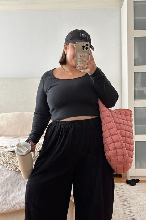 amazon cargos in size XL on a size 16, plus size. stretchy waistband! cargos come in different colors! Amazon Cargos, Amazon Plus Size Outfits, Amazon Cargo Pants, Plus Size Amazon Outfits, Amazon Cargo, Plus Size Amazon, Amazon Outfits, Plus Size Inspiration, Fp Movement