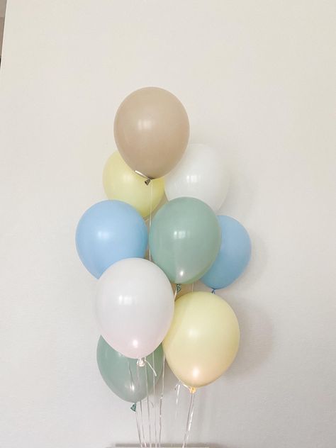 Welcome to Oh How Charming! This listing is for (1) Pack of Signature Party Balloons. Each pack has (2) matte yellow (2) matte blue (2) empower mint (2) white sand (2) white  11" latex balloons.  ~ Balloons ship flat & deflated ~ Can be filled with air or helium ~ Filling balloons with air will not float  ~ Balloon shown in photo is filled with helium ~ To fill with helium use a personal helium tank or fill at your local party store/supermarket Cute Balloons, Filling Balloons, Baby Boy Sprinkle, Baby Shower Gender Neutral, Beautiful Balloons, Helium Tank, Birthday Accessories, Pastel Balloons, Boho Party