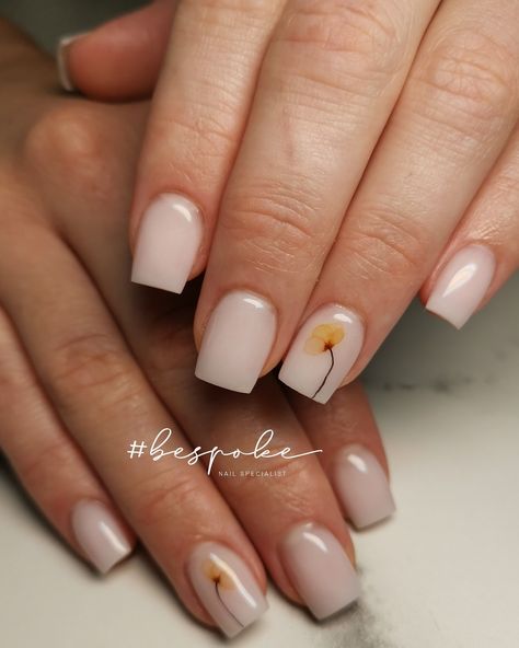 Short sqaure milky white nails with watercolor nail art flower. Milky White Nails With Flowers, Watercolor Nails, Small Flower Design, Water Color Nails, White Nail Designs, Bridal Nails, Neutral Nails, Flower Nails, Nude Nails