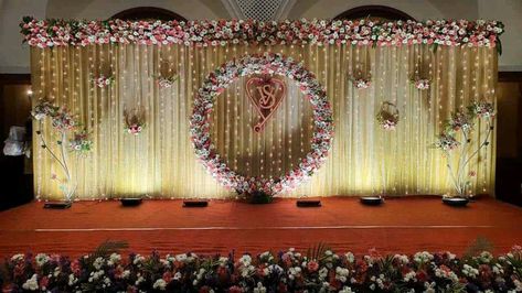 Engagement Stage Decoration Indian Simple, Simple Engagement Decorations, Engagement Decorations Indian Simple, Reception Stage Decoration Backdrops, Stage Decoration Photos, Indian Wedding Decorations Receptions, Engagement Stage Decoration, Reception Stage Decor, Simple Stage Decorations