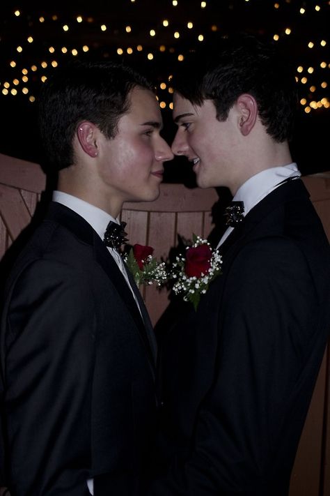 Gay Prom, Prom Dates, Couples Things To Do, Love Me Do, Bad Romance, Marriage Equality, Lgbt Love, Gay Romance, Same Love