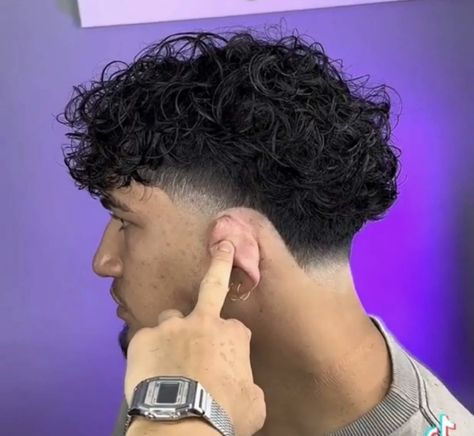 Taper Fade, Hair